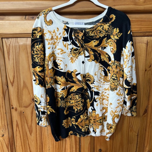 Joseph A. Sweaters - Joseph A. Paisley Print Cardigan Sweater Button Up 3/4 Sleeve Women's size Large